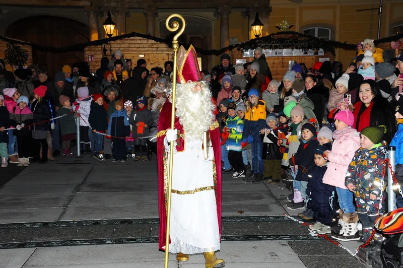 Bläserensemble beim »Nikolo in Laxenburg« (1)