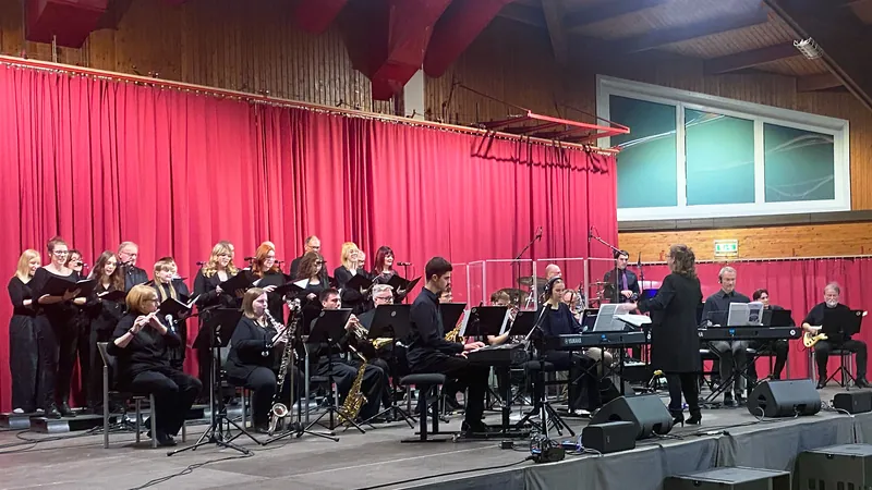 Ensemble LautStark & Große Musikschulband (Ltg. Barbara Viktoria Ruf)