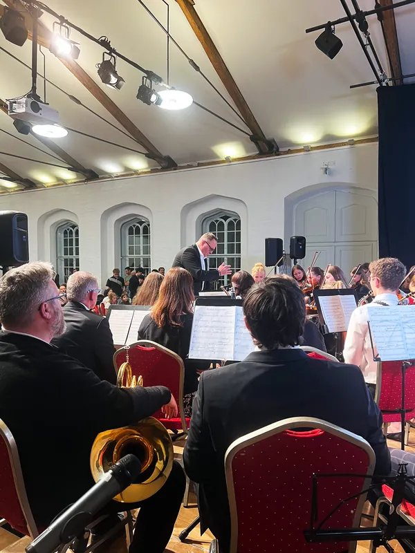 Großes Musikschulorchester (2)
