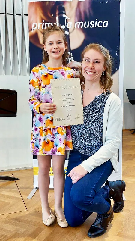 Lena Burghard – Harfe Solo, AG B, 1. Preis mit Auszeichnung