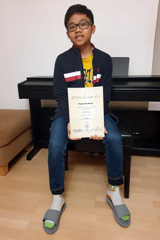 Ryan John Bacay, Klavier, AG II – 2. Preis